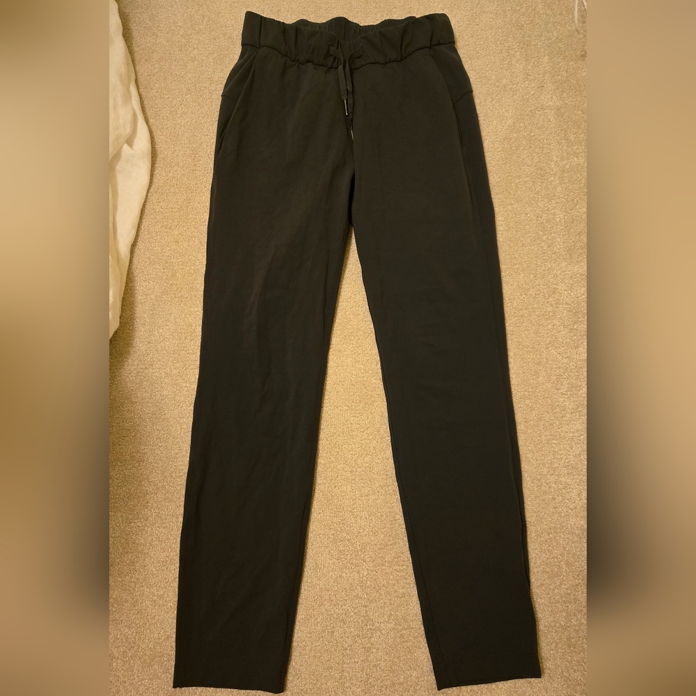 Lululemon Joggers, Size 2 Women
